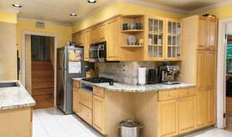 6602 TUSCULUM Rd, Bethesda, MD 20817