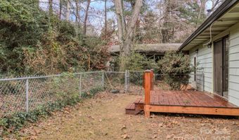 43 Lancelot Ln, Asheville, NC 28806