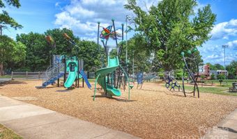 1804 Thomas Ave, Charlotte, NC 28205