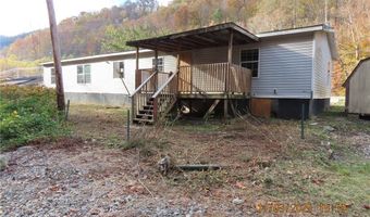 3142 Buffalo Creek Rd, Accoville, WV 25606