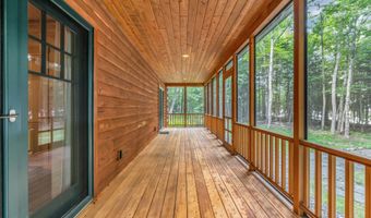 37 Parkhill Point Rd, Belgrade, ME 04917
