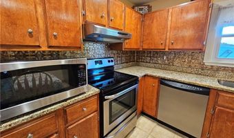461 River Rd, Lincoln, RI 02865