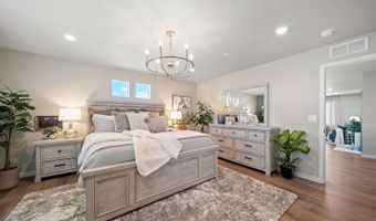 22292 E 38th Pl, Aurora, CO 80019