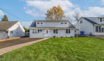 352 Prospect Ave, Avenel, NJ 07001