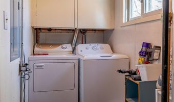 2331 Newton Ave, Cody, WY 82414