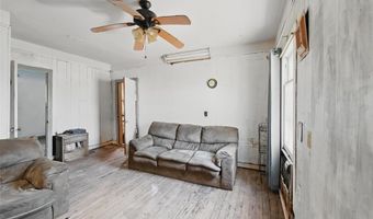402 S Watson St, Alvarado, TX 76009