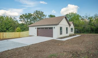 17 Builders Ln, Anderson, MO 64831