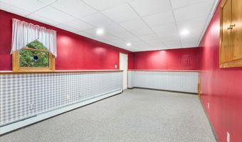 136 Bernard Cir, Abington, MA 02351