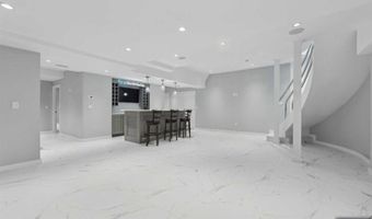 23 Rio Vista Dr, Alpine, NJ 07620