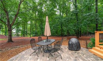 3609 Hermitage Dr, Berkeley Lake, GA 30096