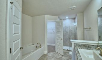 4410 JUNEBERRY Dr, Auburndale, FL 33823