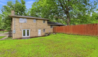 826 Yorkshire Rd, Anderson, IN 46012