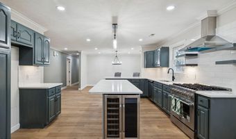 123 Walnut Hill Rd, Bells, TN 38006