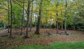 20 Dogwood Dr, Allendale, NJ 07401
