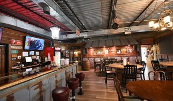 809 Greenwood St, Abbeville, SC 29620