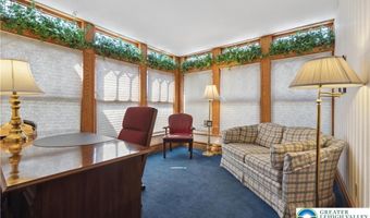 1702 W Walnut St, Allentown, PA 18104