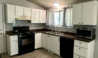 1501 Mardan Dr, Adrian, MI 49221