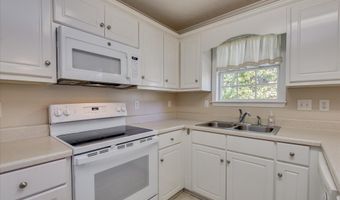 1223 Carriage Dr, Aiken, SC 29803