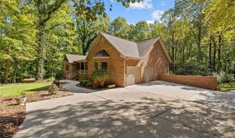 1767 Winchester Heights Dr, Asheboro, NC 27205