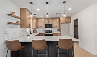 802 E NAVAJO Ave, Apache Junction, AZ 85119