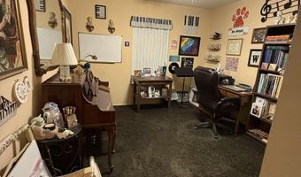 2308 W Briscoe Ave, Artesia, NM 88210