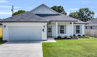 153 Le Moyne St, Bay St. Louis, MS 39520