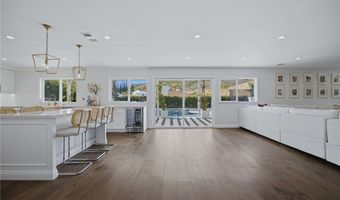 29644 Kimberly Dr, Agoura Hills, CA 91301