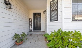 868 Live Oak Dr, Angels Camp, CA 95222