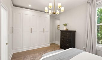 332 11TH St SE, Washington, DC 20003