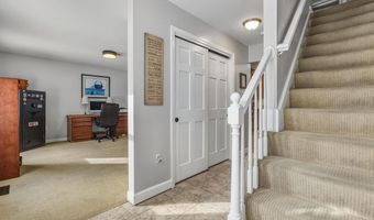 9 Mosher Dr, Brookline, NH 03033