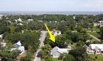 112 Dr Frederick S Humphries St, Apalachicola, FL 32320