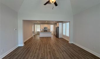 1249 FOX TAIL Ln, Opelika, AL 36801