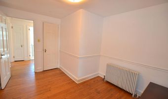14 HILLSIDE Rd, Claymont, DE 19703