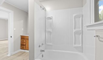 516 E Hunt, Adrian, MI 49221