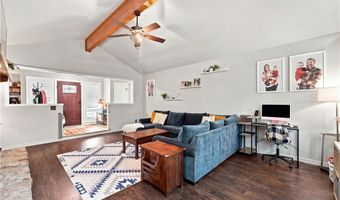 72 Elizabeth Dr, Bella Vista, AR 72715