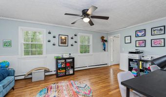 29 Old Sawmill Rd, Bedford, NH 03110