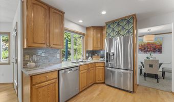 8453 SW 181ST Ave, Beaverton, OR 97007