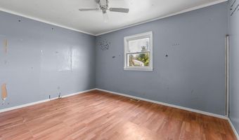 1858 W Auburn Dr, Auburn, IN 46706