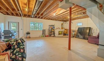 956 Maiden St, Abingdon, VA 24210