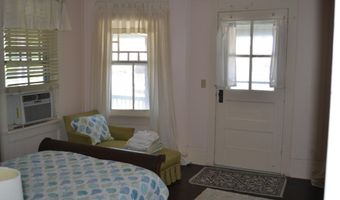 18 Bridge Ave, Bay Head, NJ 08742