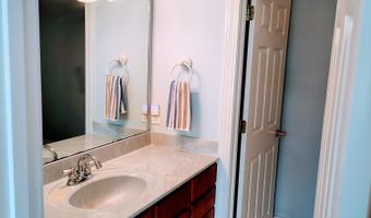 29 Lake Arbu Dr, Manning, SC 29102