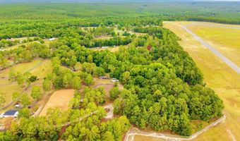 670 Red Fox Rd, Camden, SC 29020