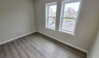 42 S MANSION Ave, Atlantic City, NJ 08401