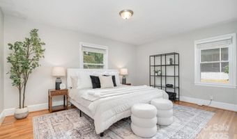 931 Hickory Nut St, Charlotte, NC 28205