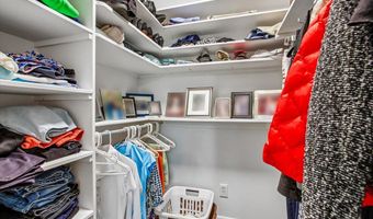 4920 SENTINEL Dr #3-305, Bethesda, MD 20816