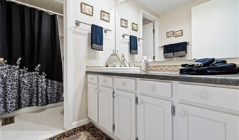 731 Creekside Dr 38, Aurora, OH 44202