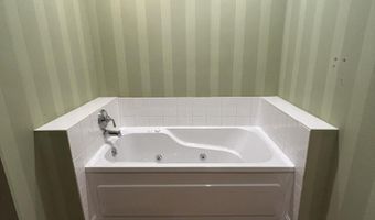 217 Edgewood Dr, Bardstown, KY 40004