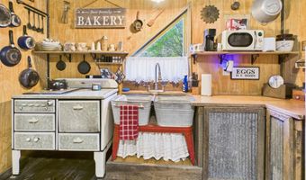 240 KINGTOWN Rd, Barbourville, KY 40906
