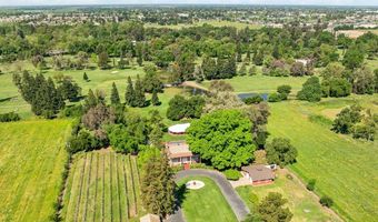 827 Lake Park Cir, Galt, CA 95632
