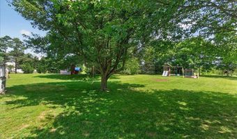 226 Belfance Rd, Amsterdam, NY 12010
